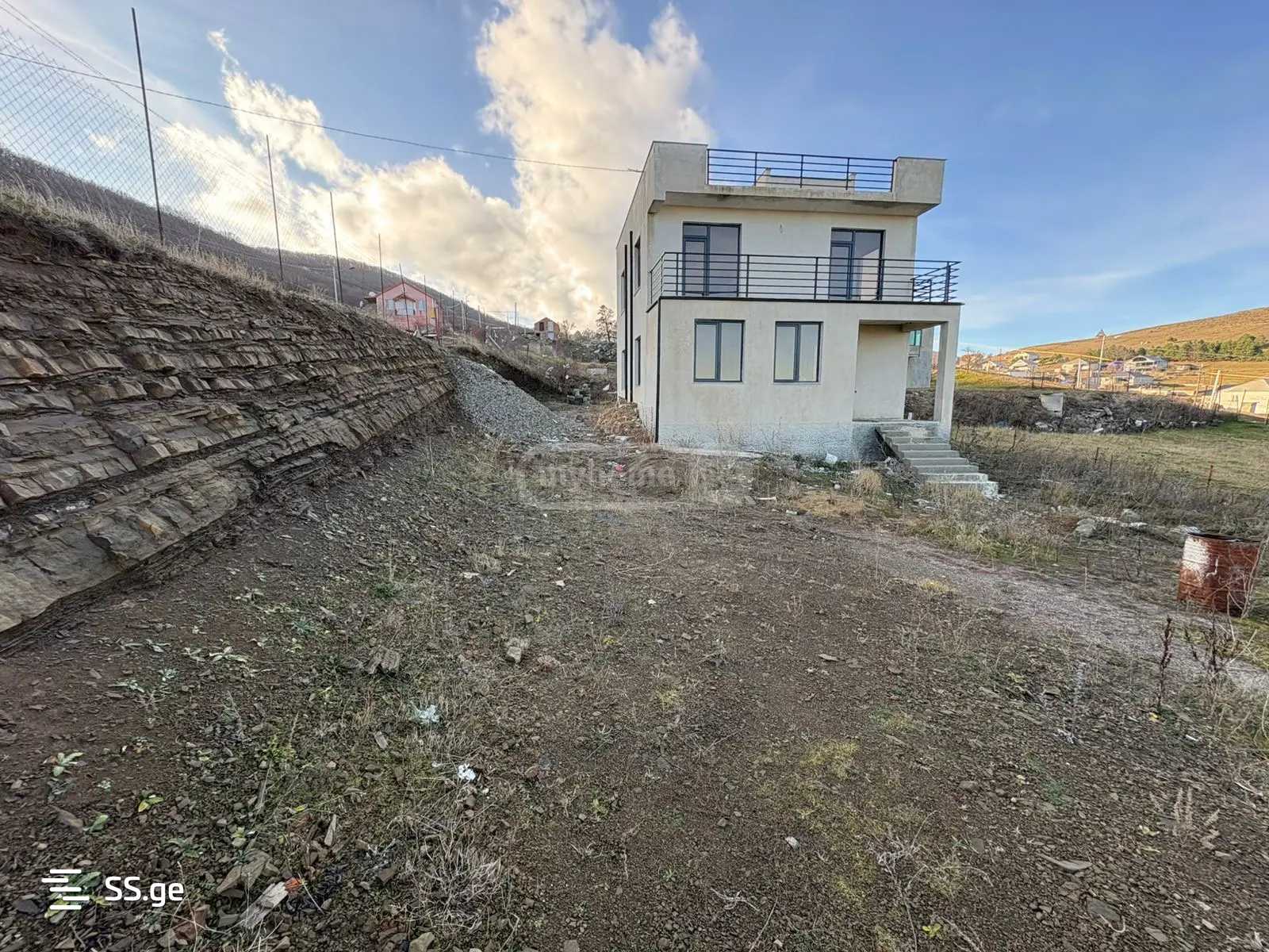 5 Room Summer Cottage For Sale, 1 of 4