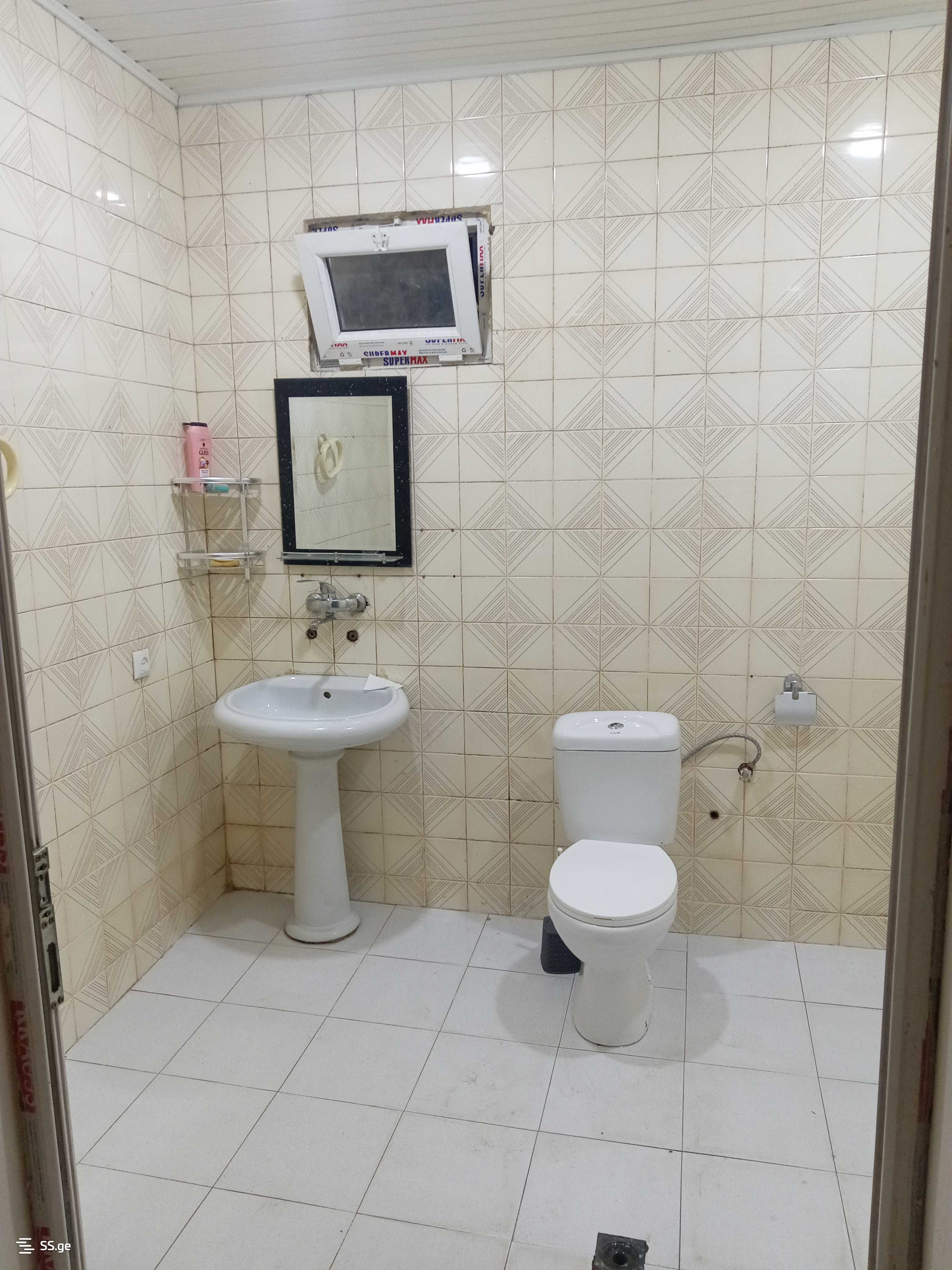 2 Room Private House For Rent. Kutaisi view 6