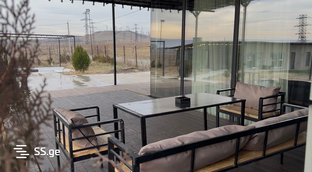 3 Room Private House Daily Rent. Rustavi view 10