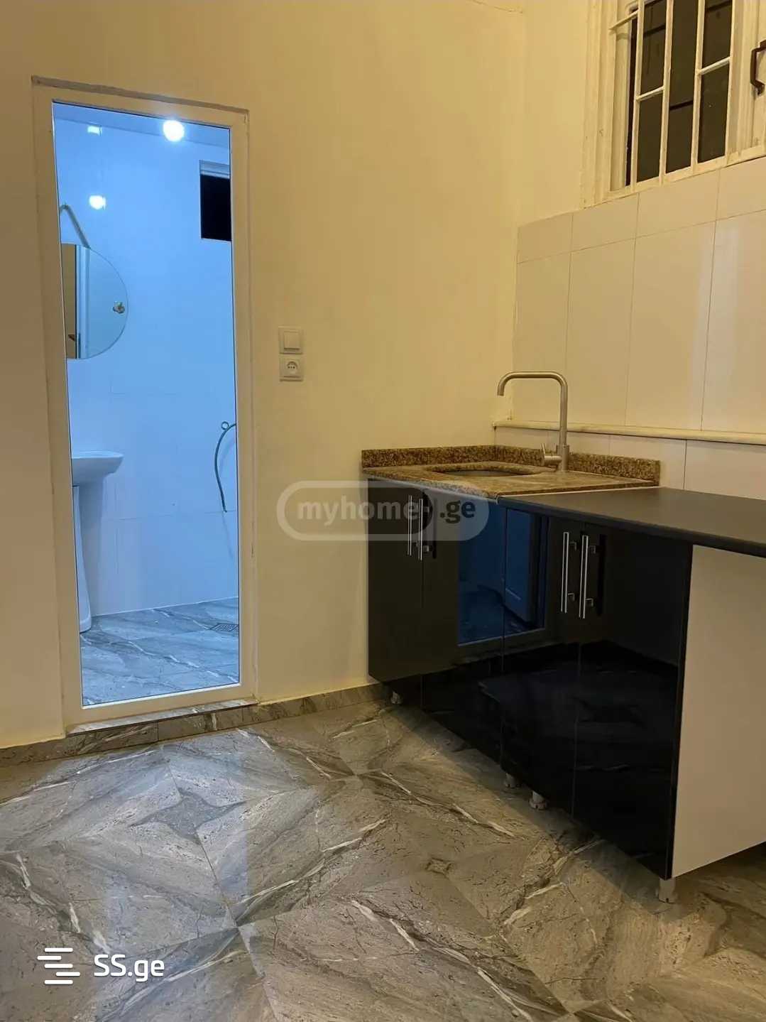 Commercial Space For Sale. Batumi, 4 of 4