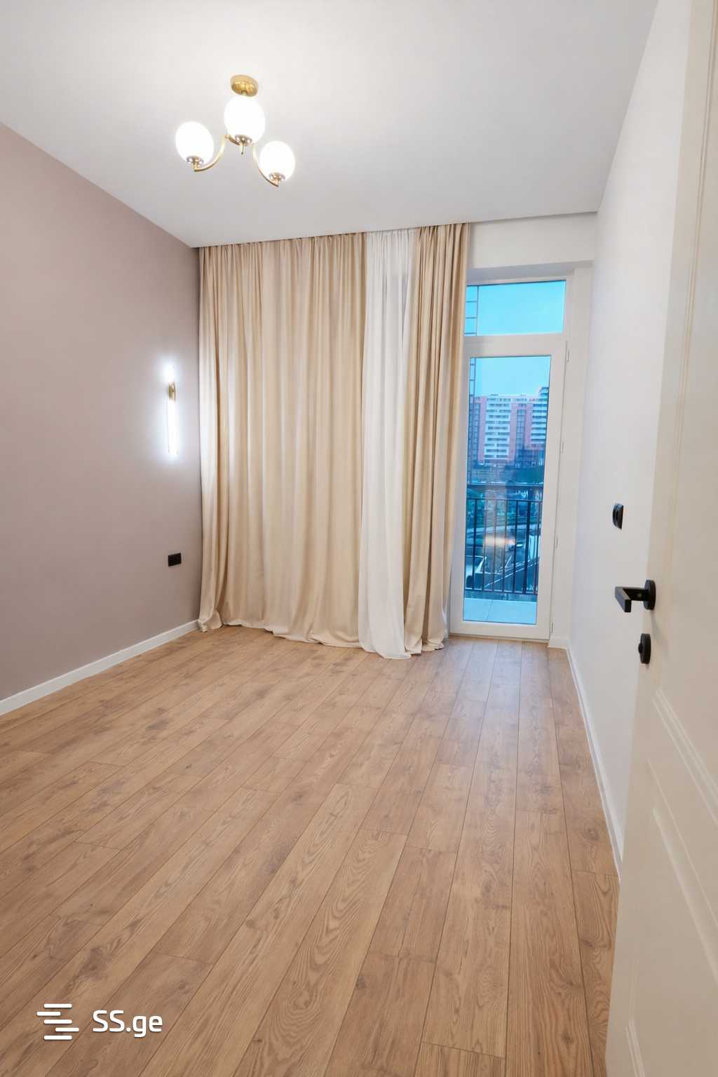 4 room Flat For Sale. Didi digomi - Widok 4