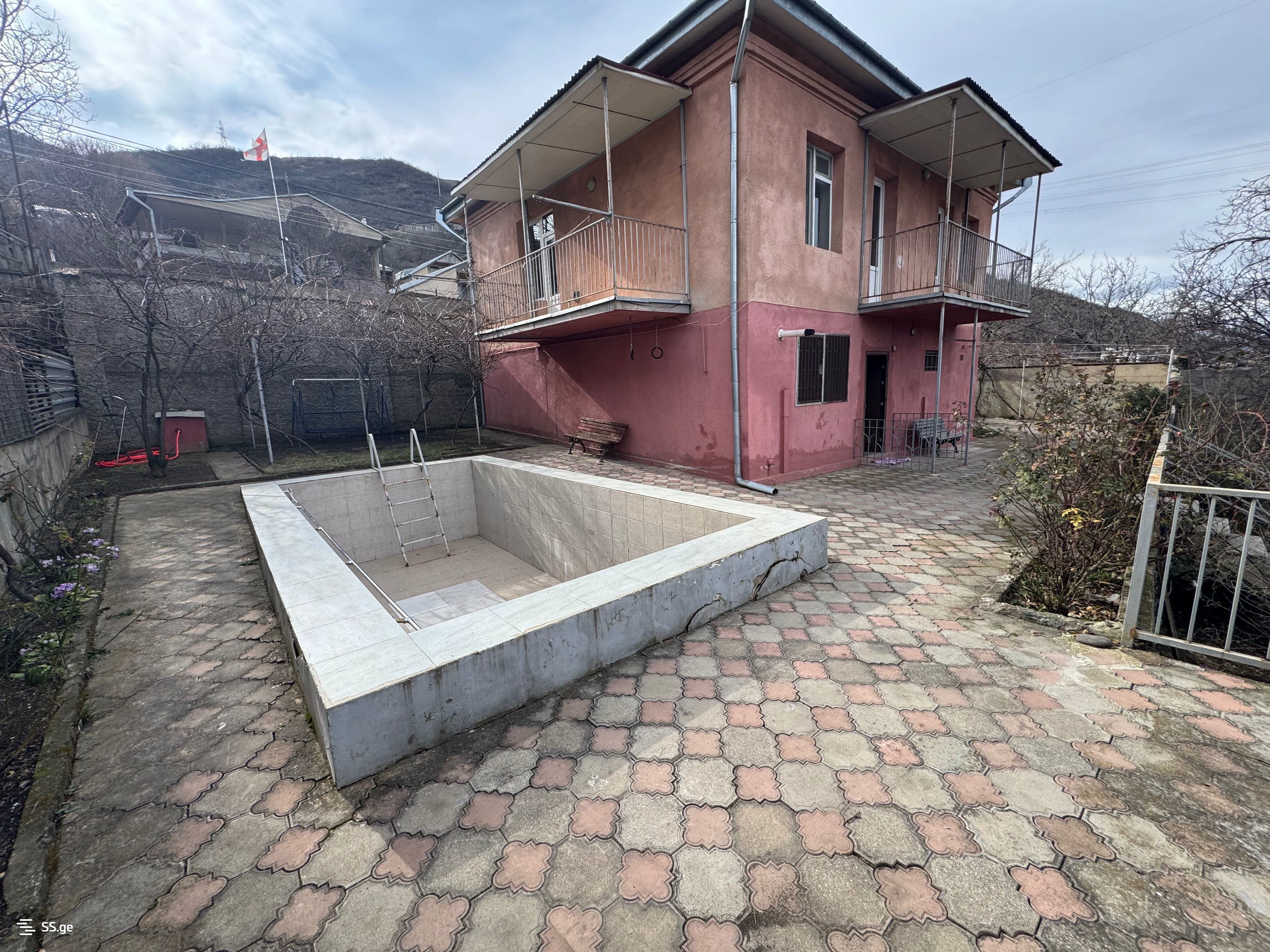 Продажа 5-комната Частный дом, 1 of 12