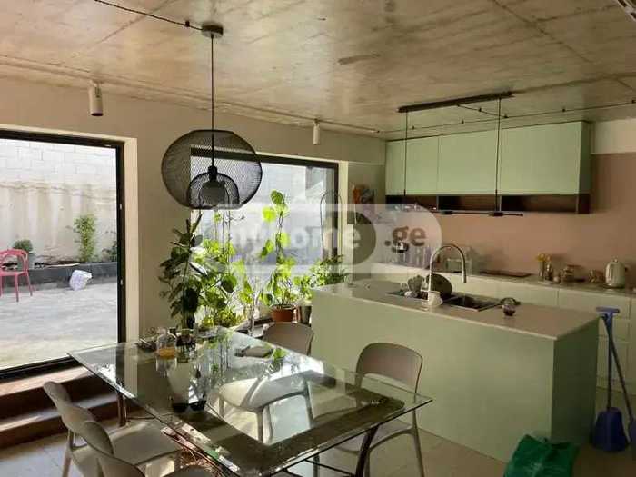 7 room Private House For Sale. Tskneti