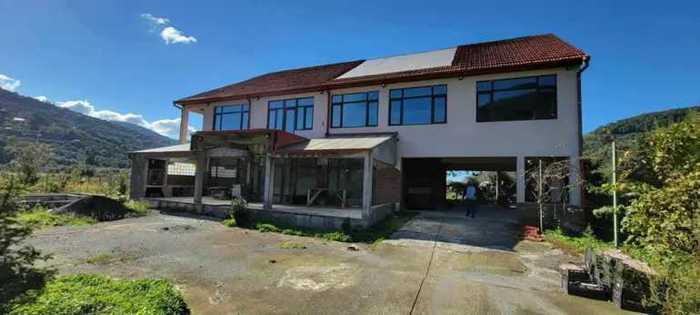 8 room Summer Cottage For Sale. Khelvachauri