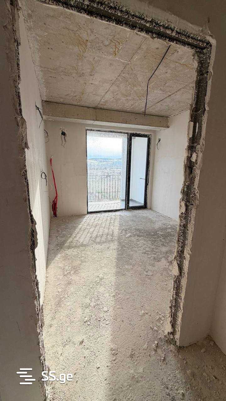 2 room Flat For Sale. Varketili - Więcej