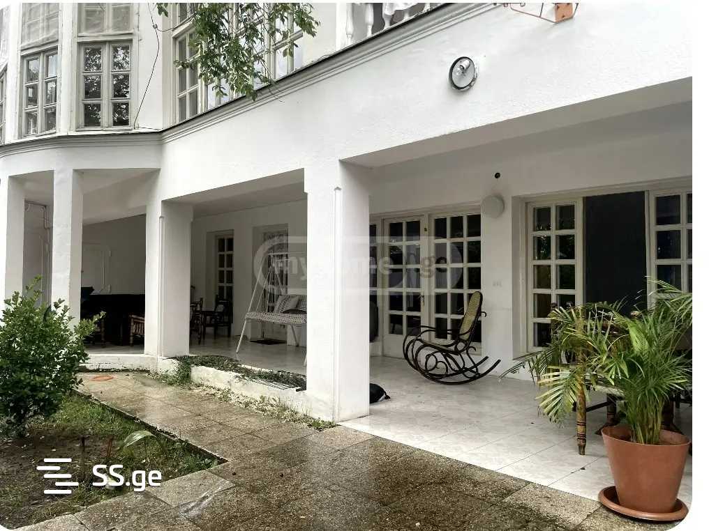 10 Room Summer Cottage For Sale view 2