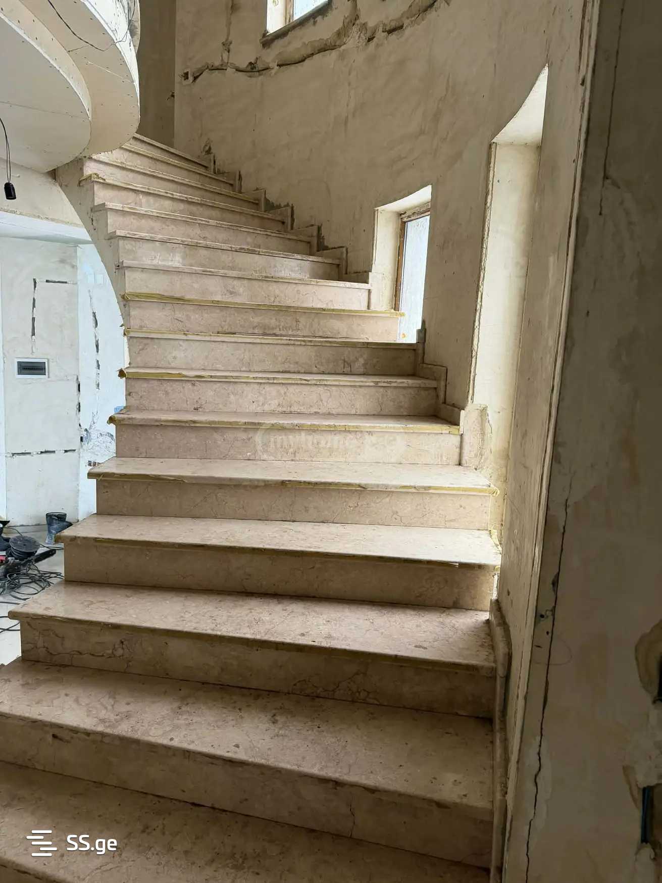 11 Room Private House For Sale view 4
