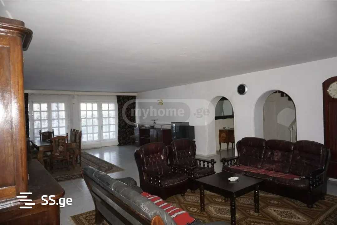 10 Room Summer Cottage For Sale view 7