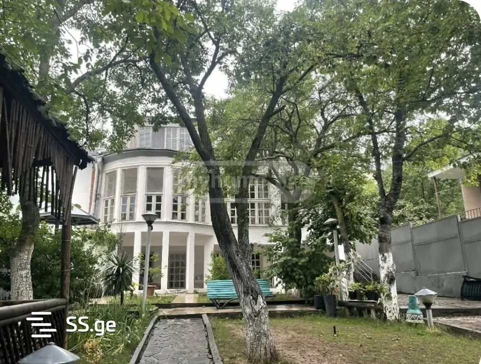 10 Room Summer Cottage For Sale view 1