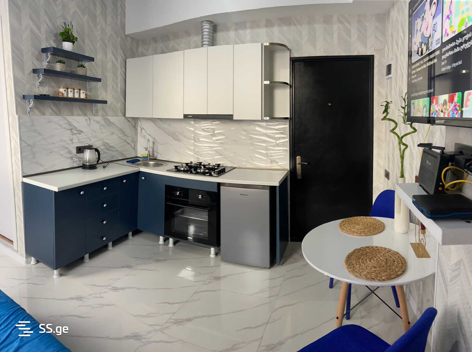 2 Room Flat For Sale, 2 of 4