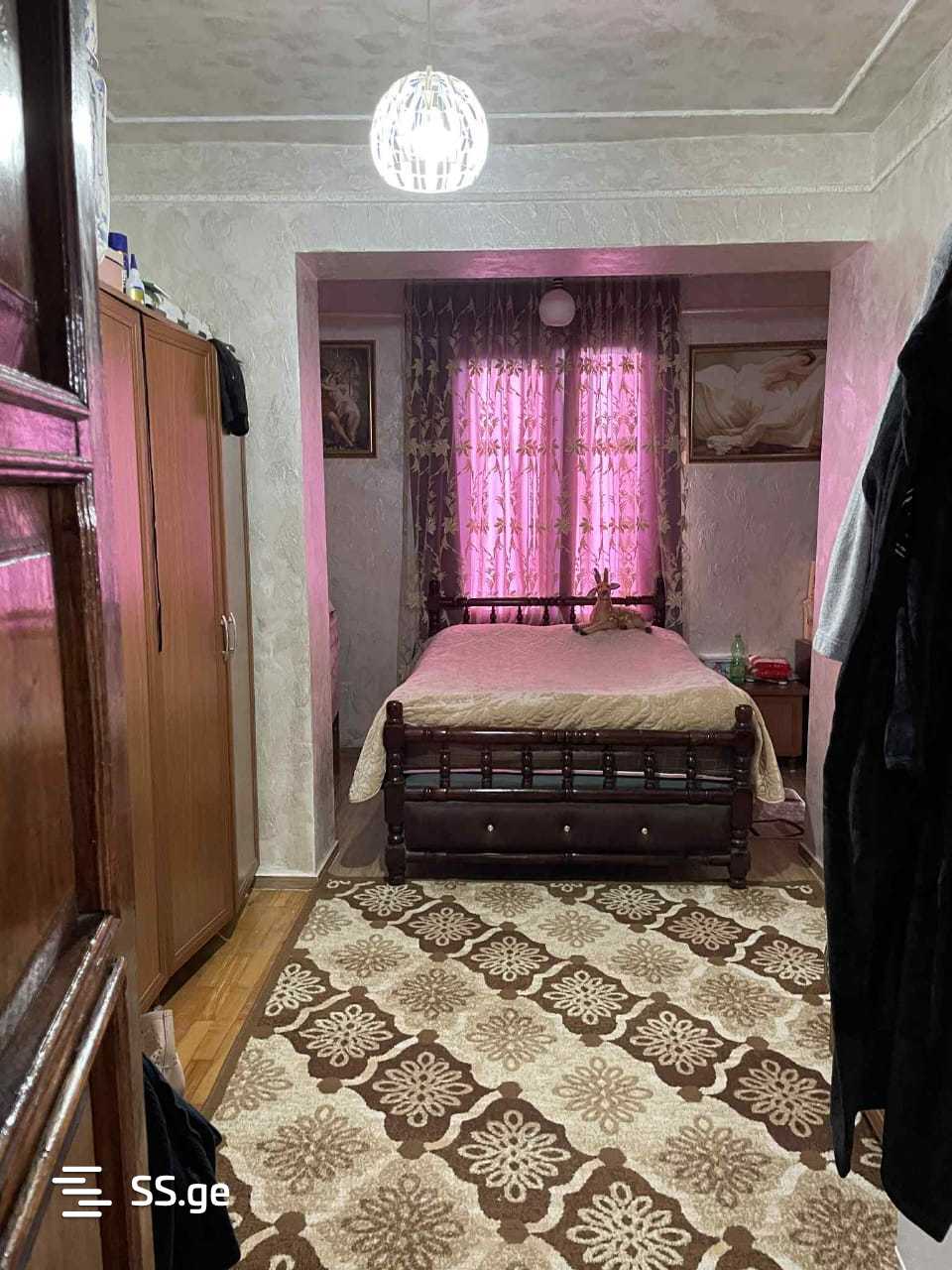 4 Room Flat For Sale view 8