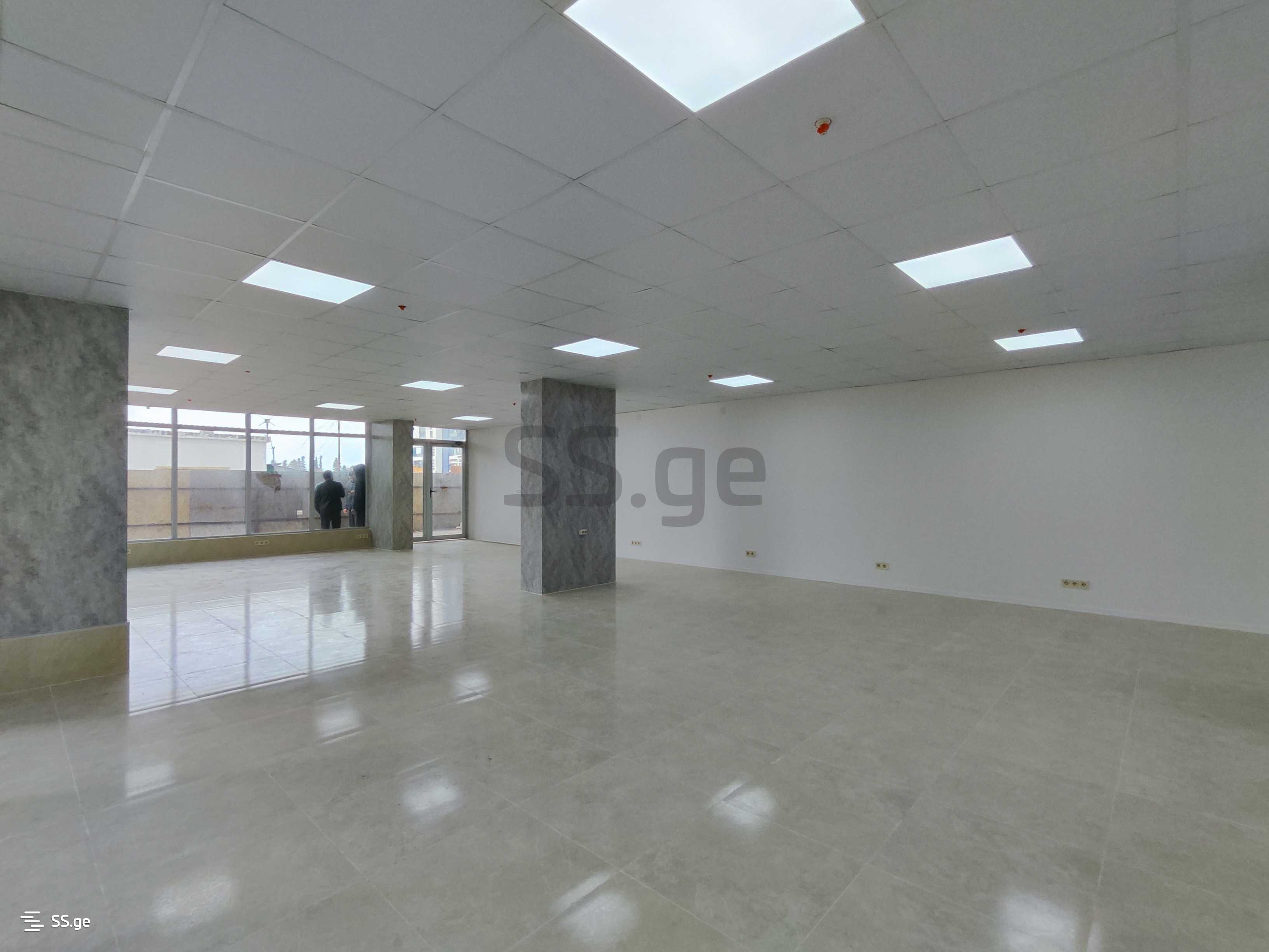 Commercial Space For Rent. Batumi, 3 of 8