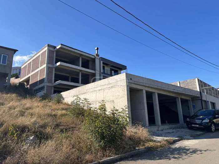 7 room Private House For Sale. Okrokana