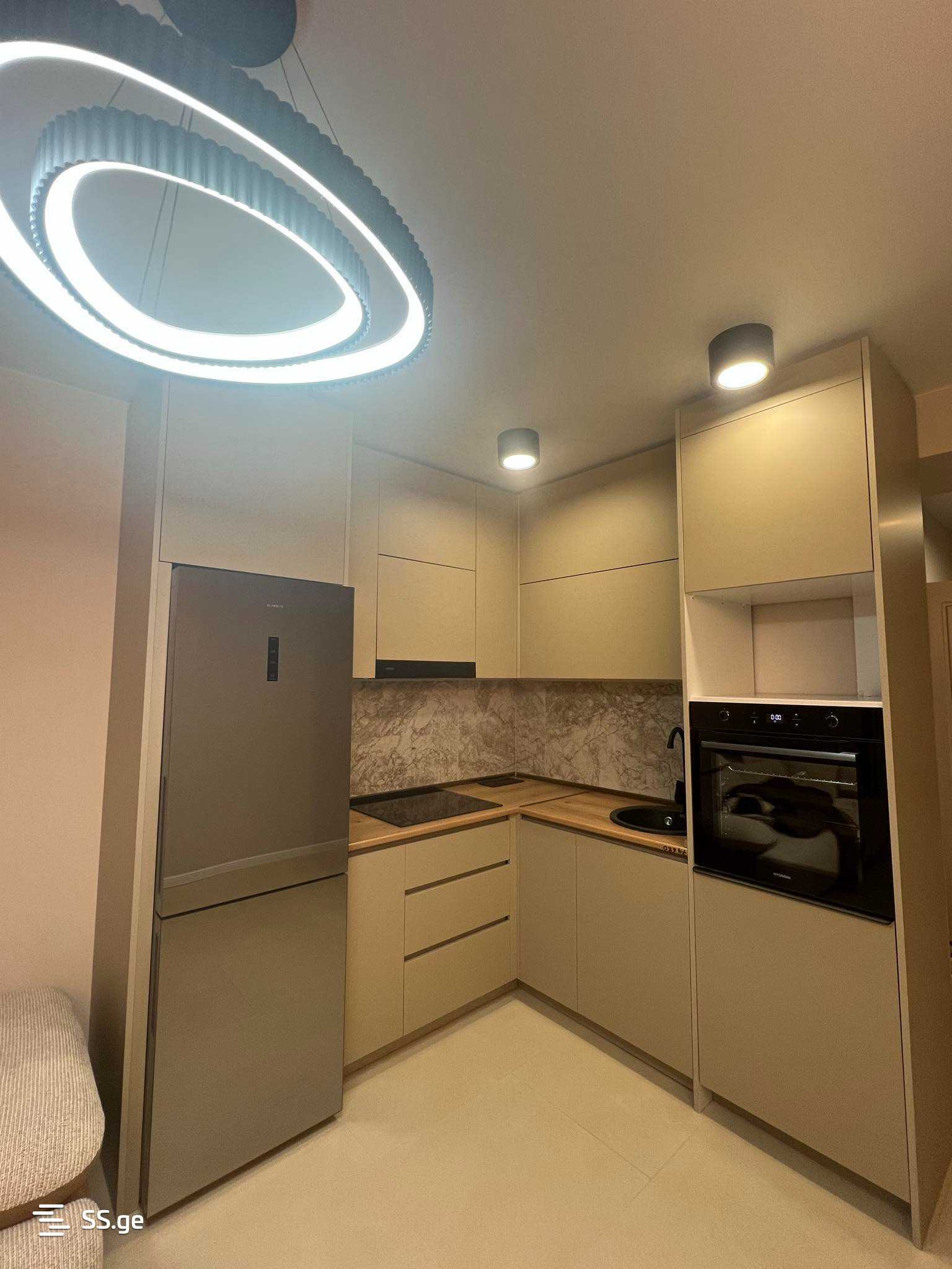 2 room Flat For Sale. Batumi - Ansicht 3
