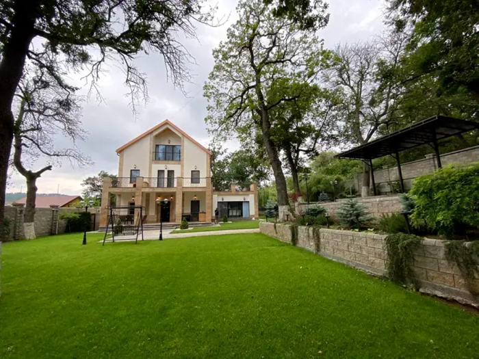 7 room Private House For Sale. Kojori