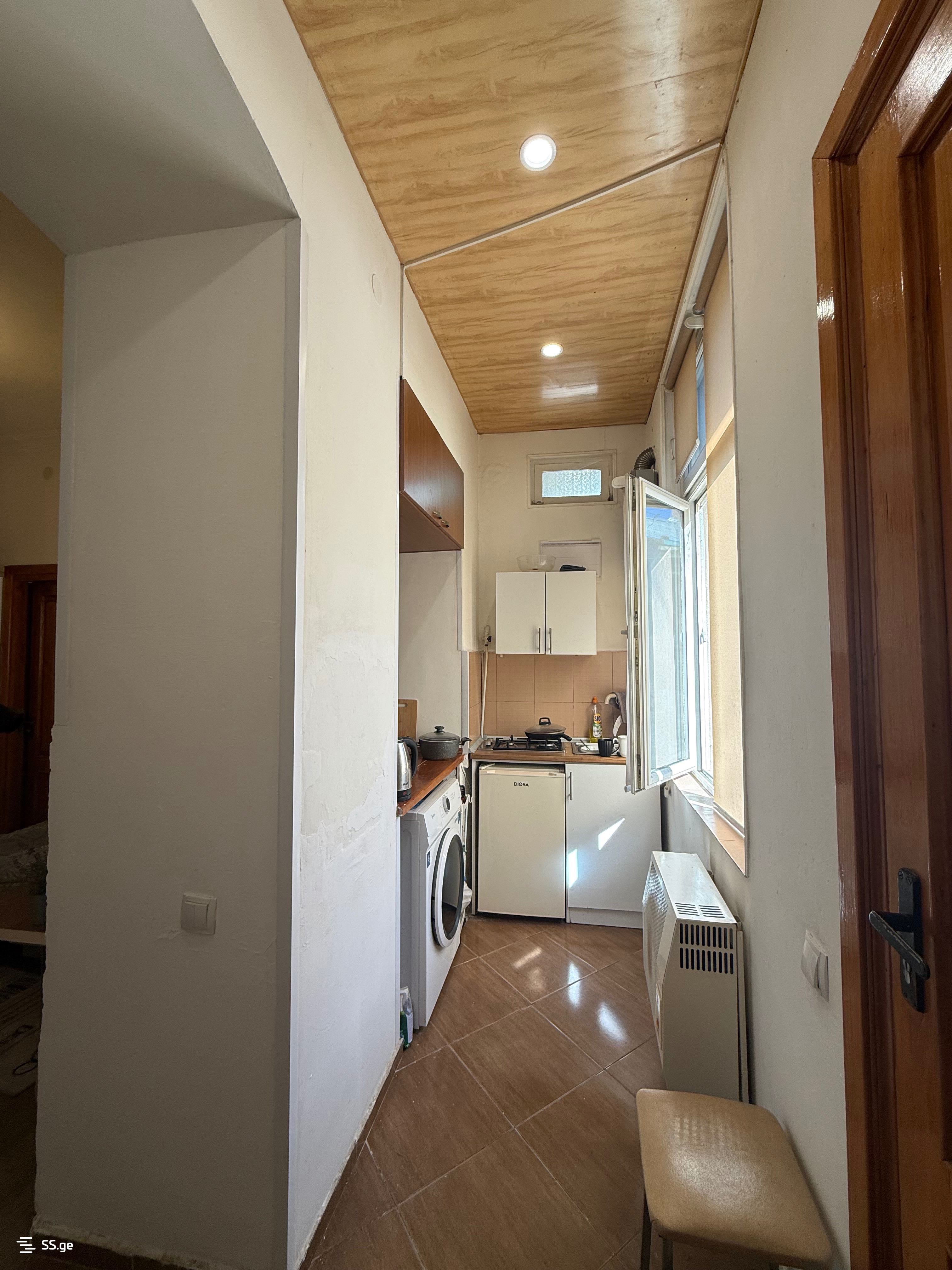 1 Room Flat For Sale