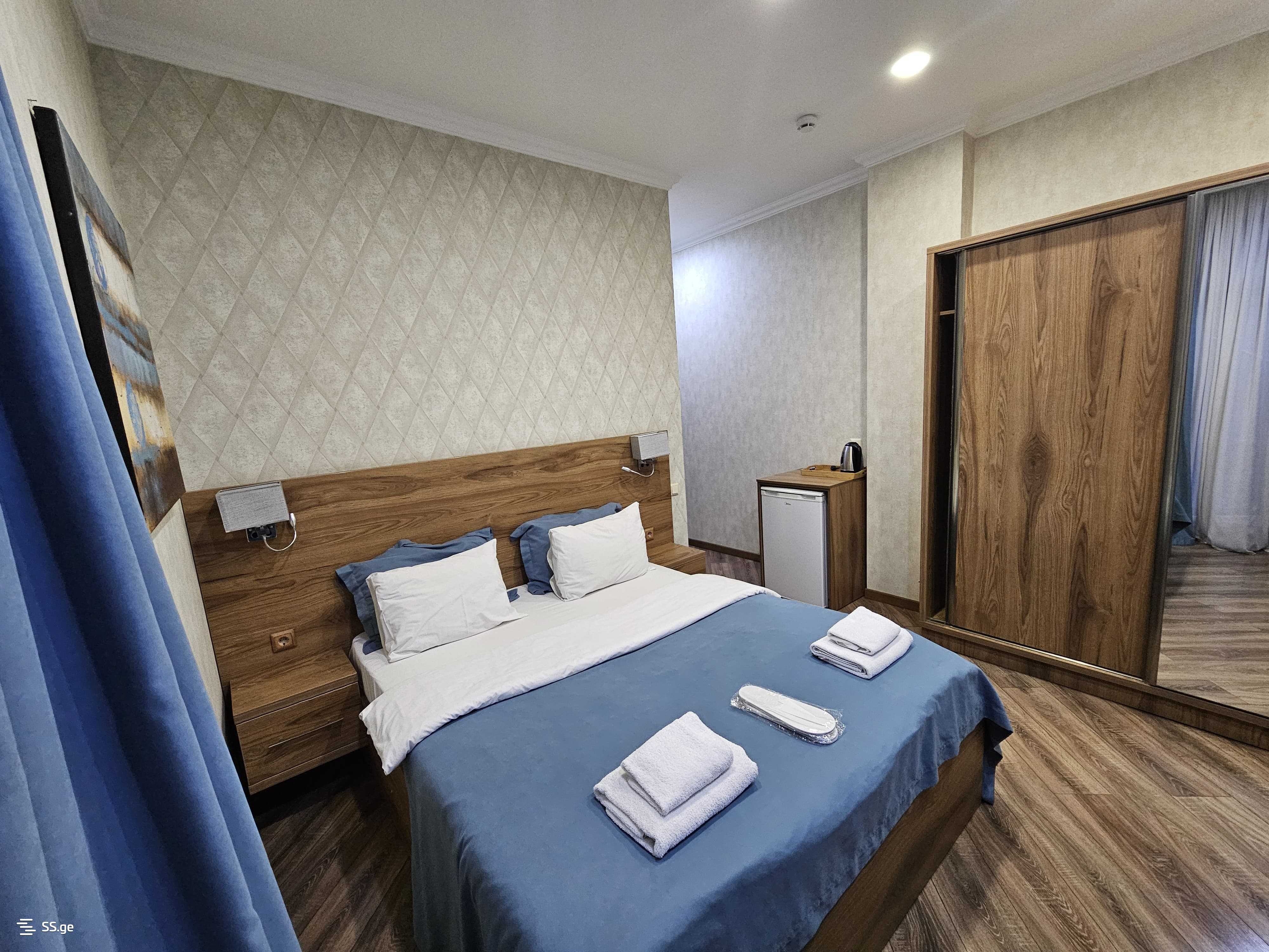 1 Room Flat Daily Rent. Vera view 6