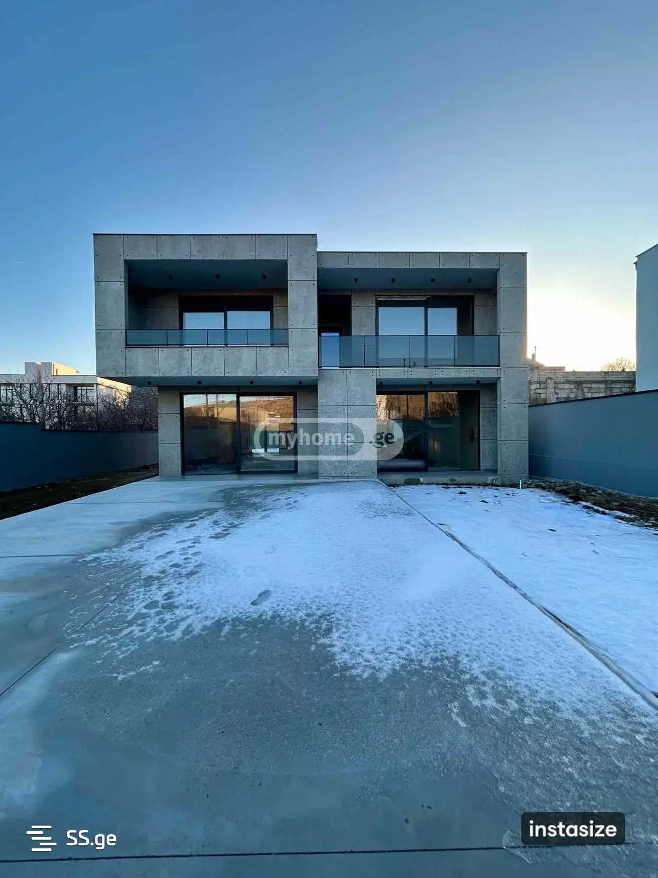 6 room Private House For Sale. Digomi village , 320000 $ - 34772381 | ss.ge