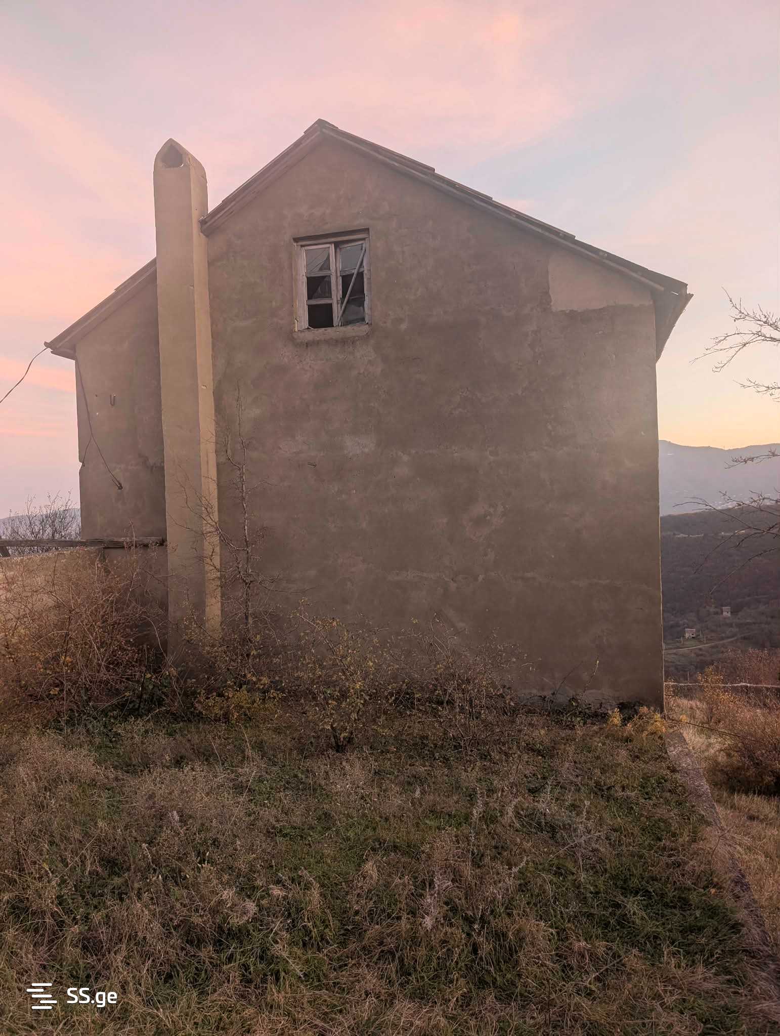 4 Room Summer Cottage For Sale view 2
