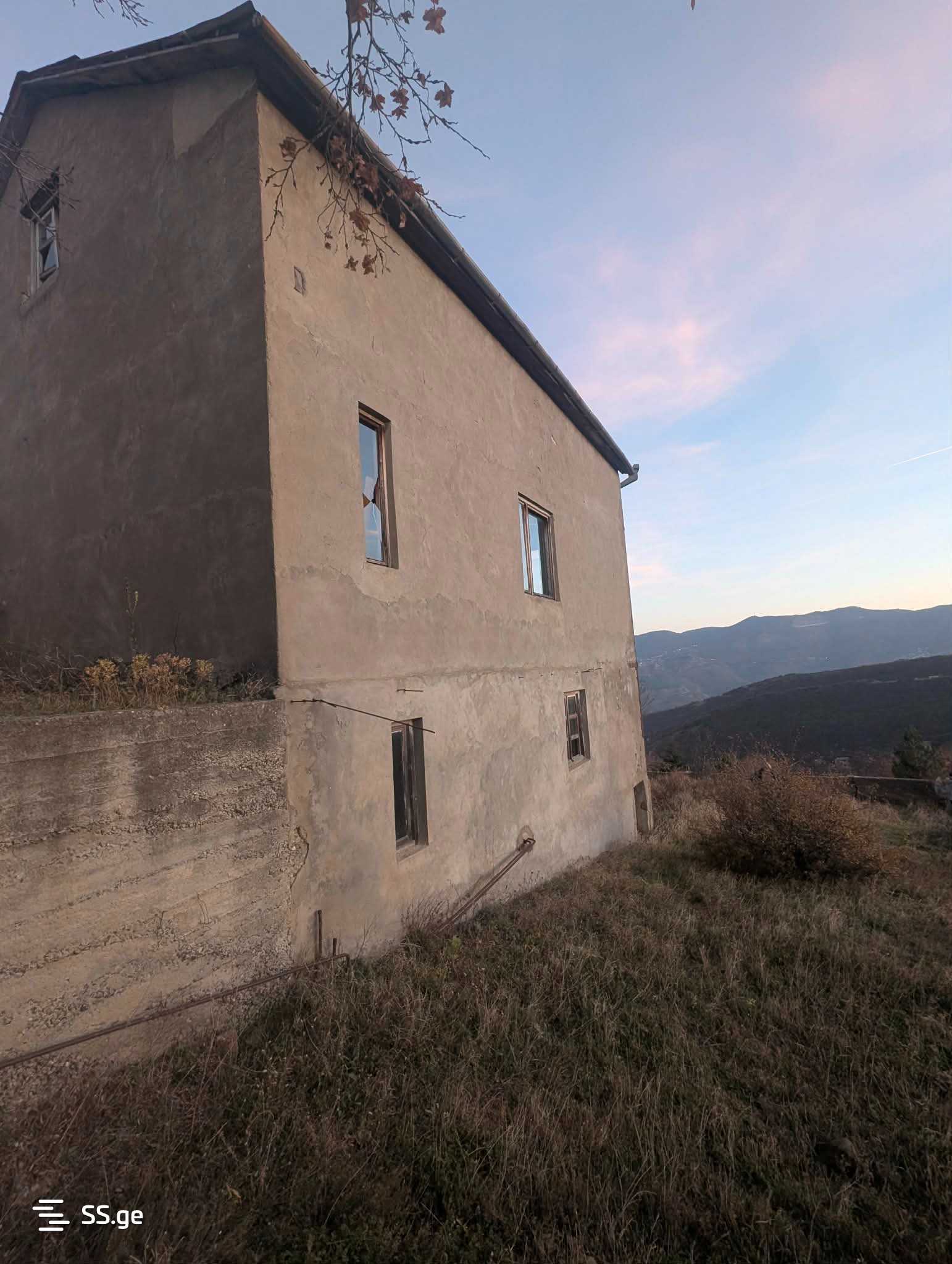 4 Room Summer Cottage For Sale view 3