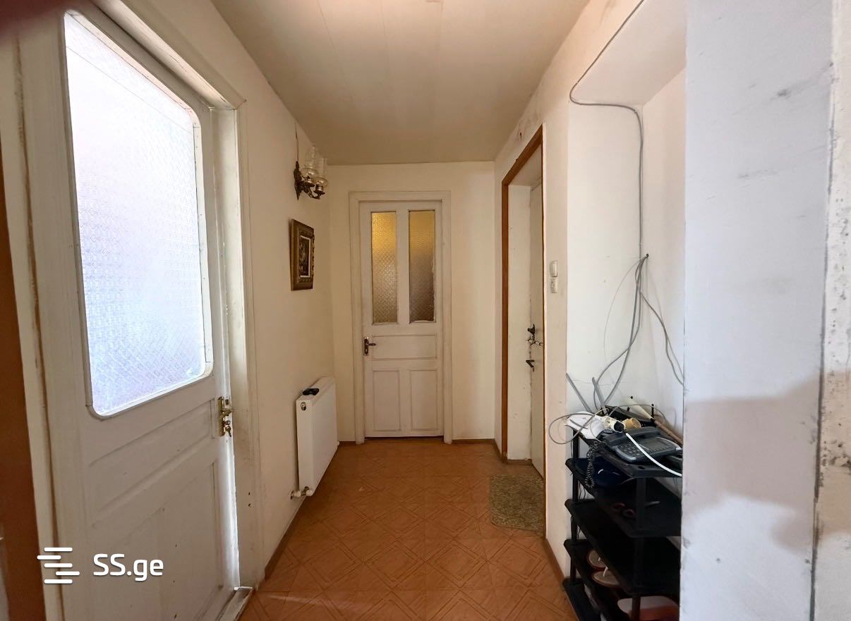 4 Room Flat For Sale view 8