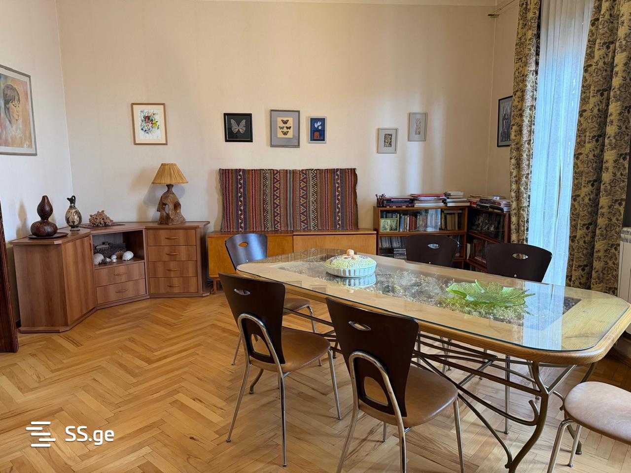 6 Room Private House For Sale view 12