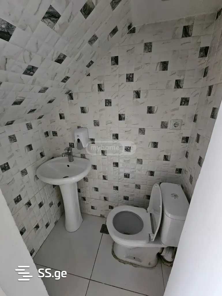 Commercial Space For Rent. Batumi view 7