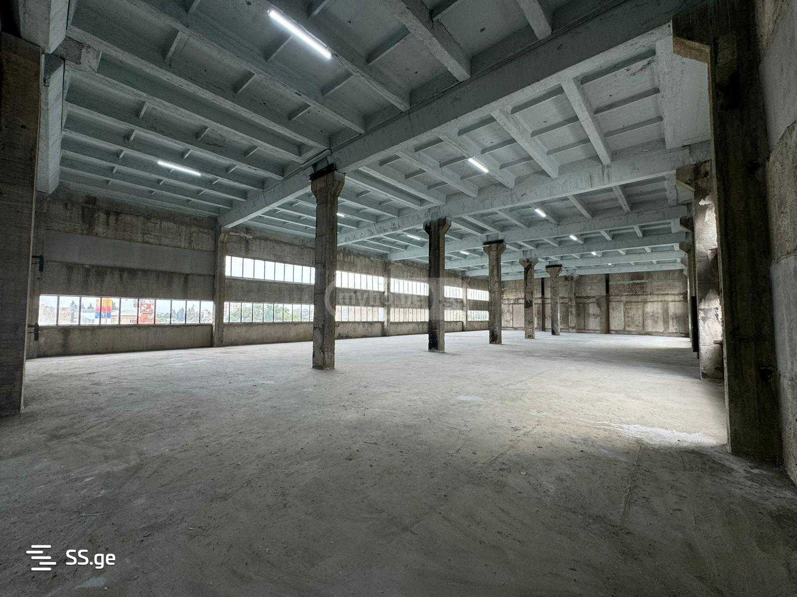 Store-Industrial Property For Sale. Samgori, 2 of 4