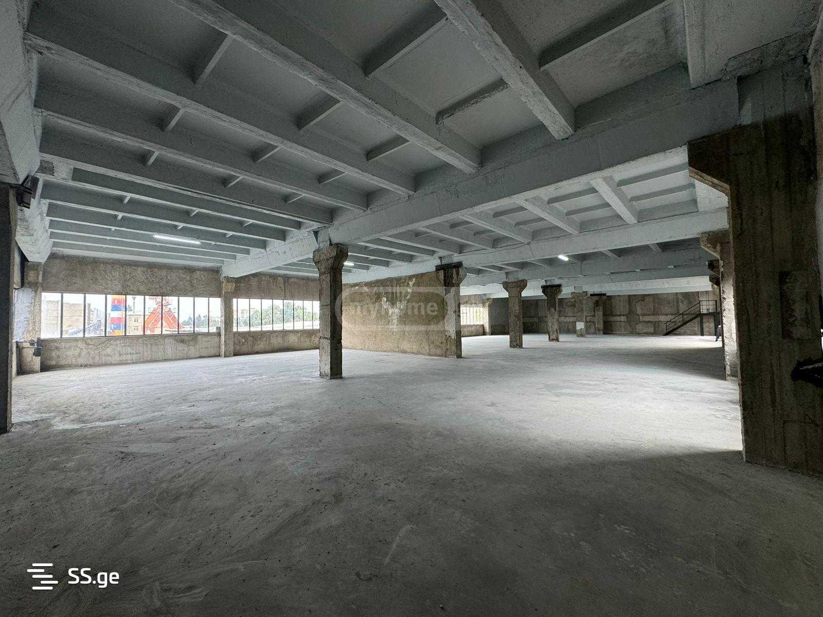 Store-Industrial Property For Sale. Samgori view 6
