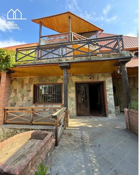 6 room Private House For Sale. Tskneti