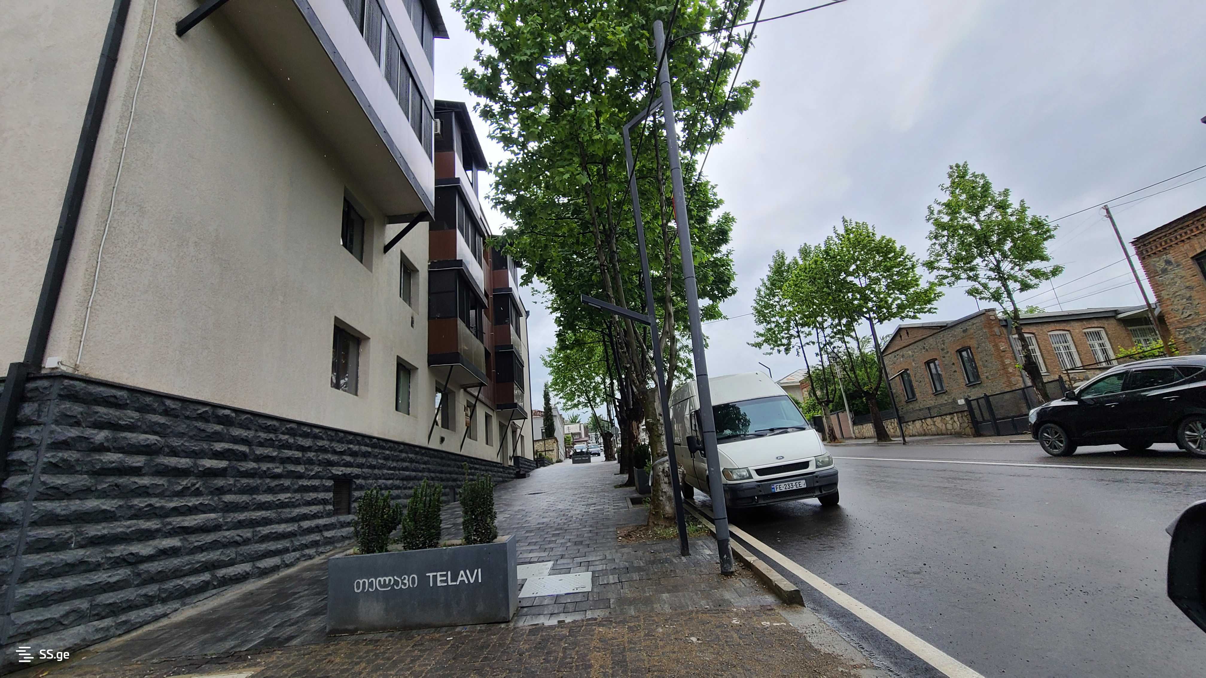 3 Room Flat For Sale, 2 of 4