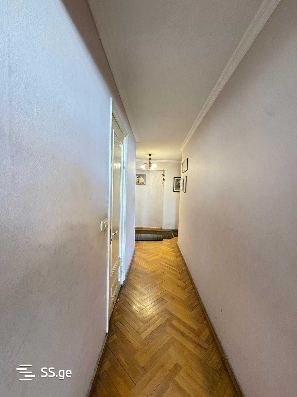 5 room Flat For Sale. Saburtalo - Widok 4