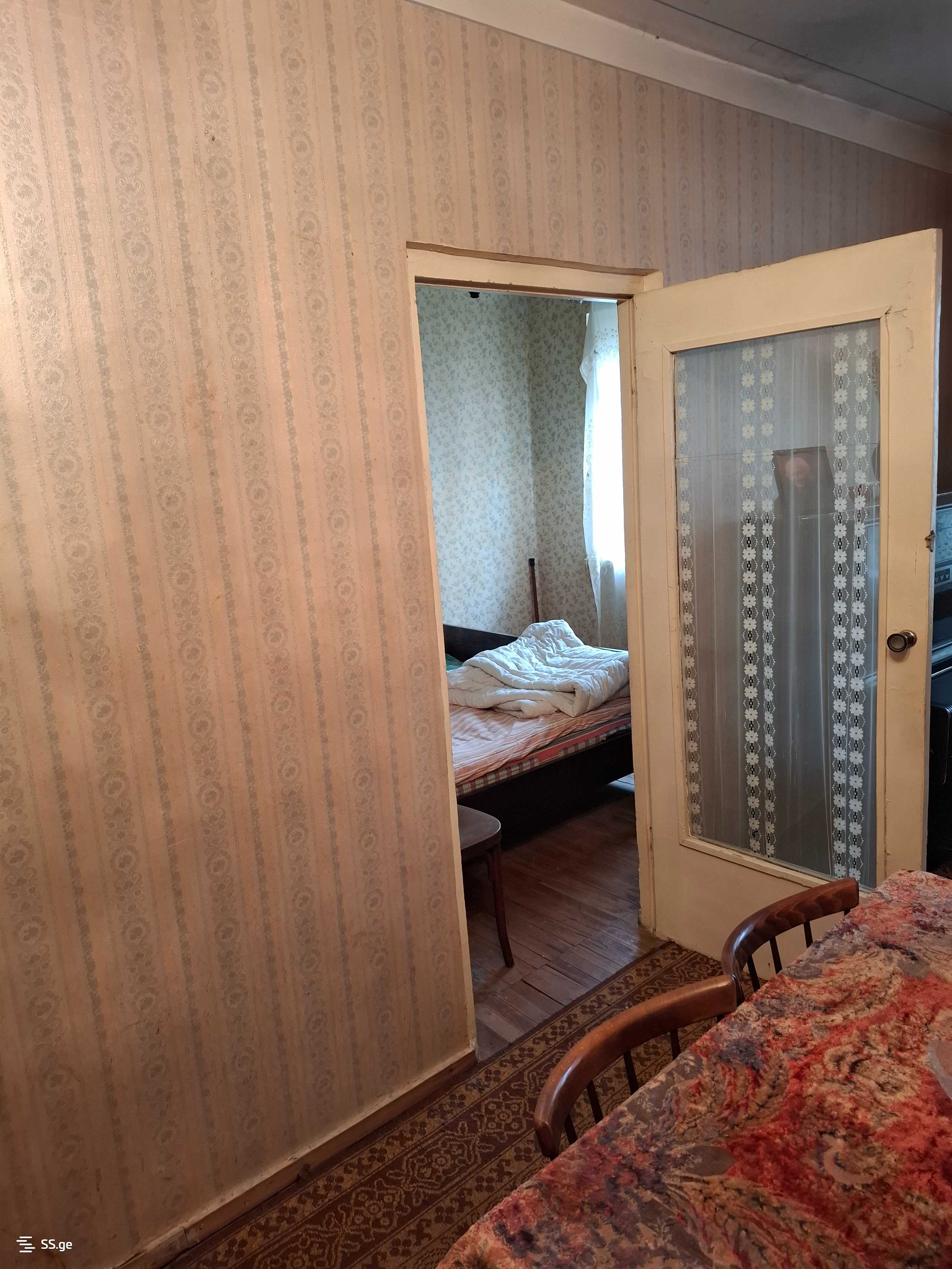 5 Room Flat For Sale view 2