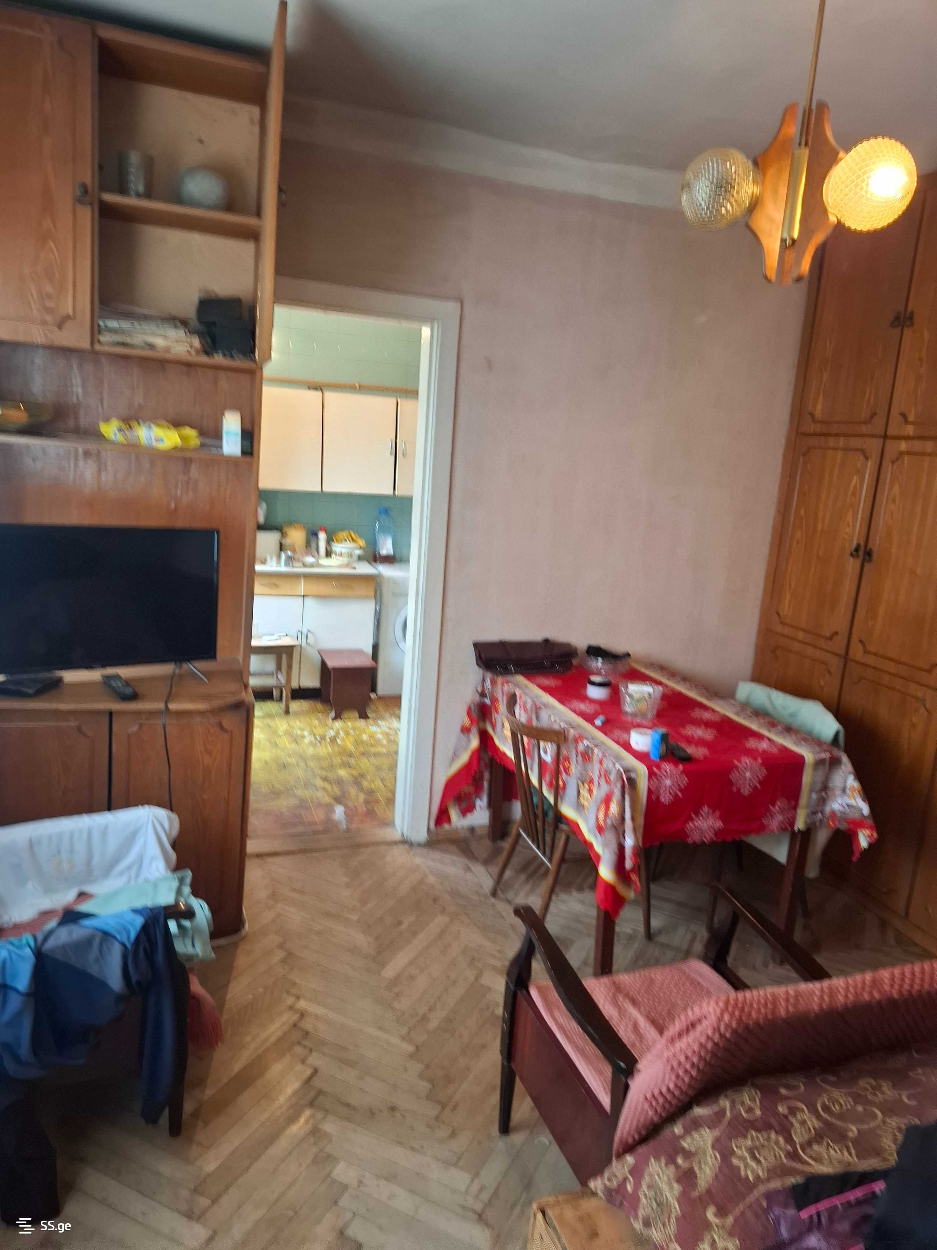 5 Room Flat For Sale, 2 of 4