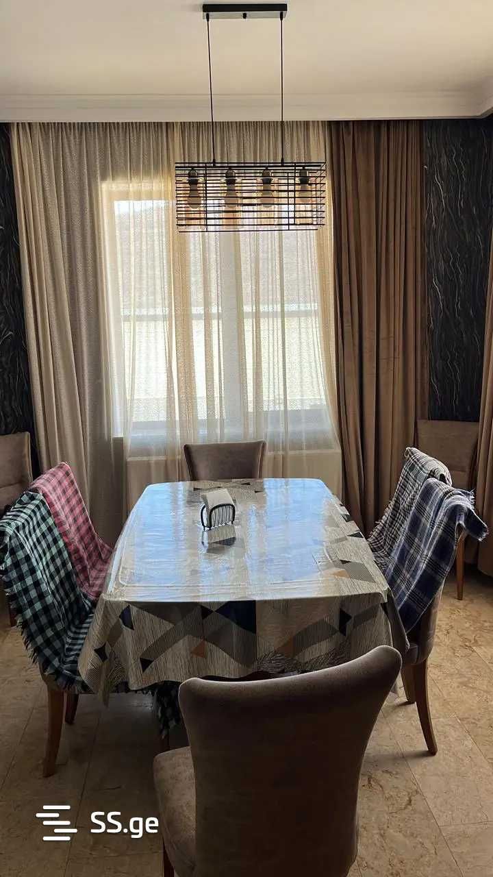 10 Room Hotel For Sale view 4