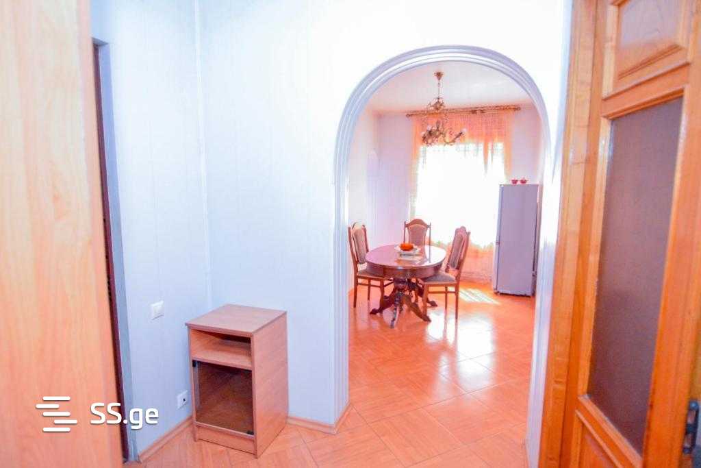Продажа 3-комната Квартира view 9