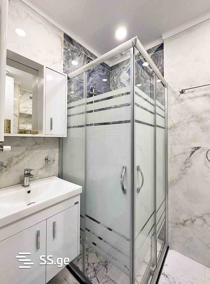 2 room Flat For Sale. Batumi - Altro
