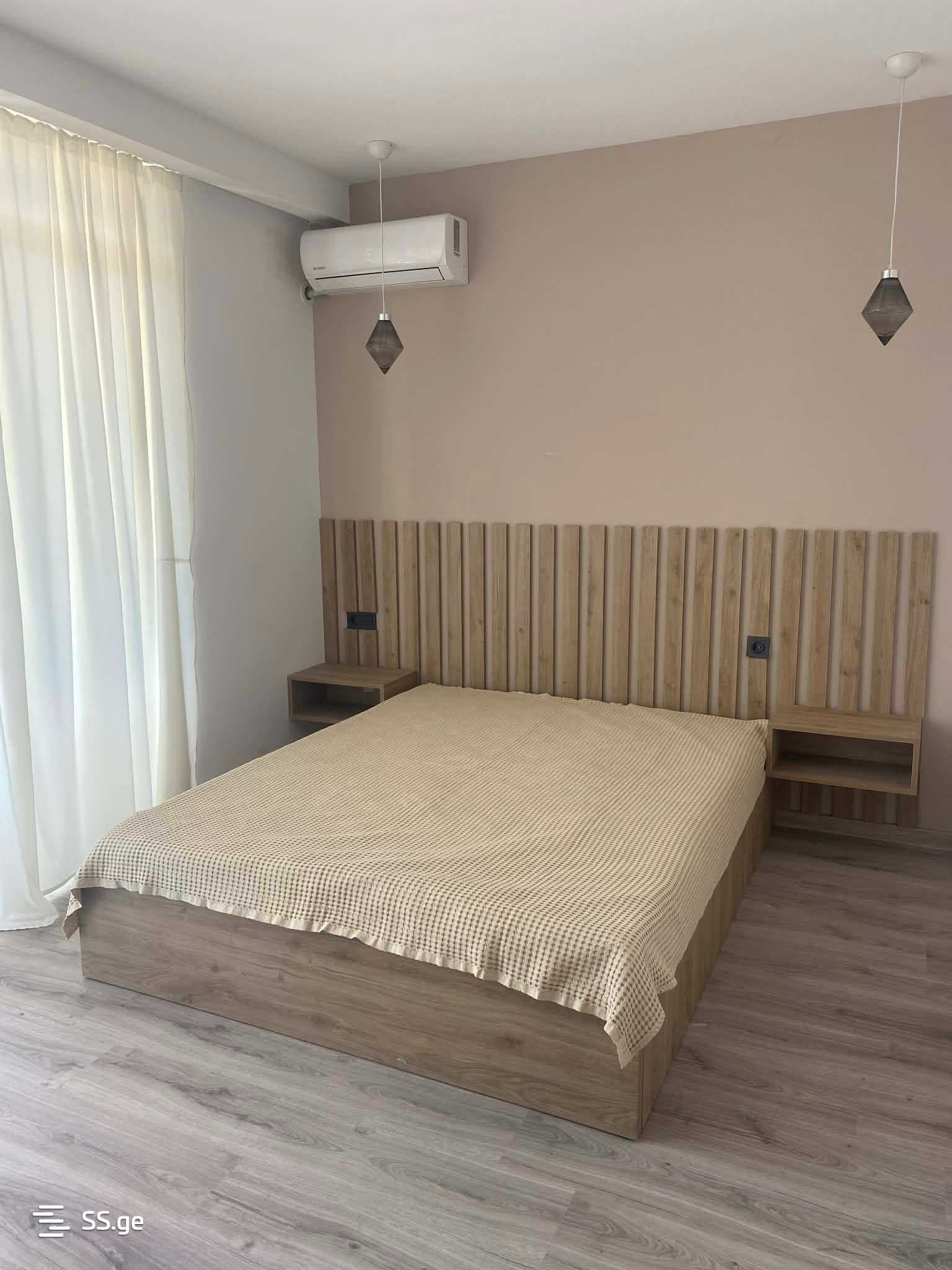 1 Room Flat For Sale view 2