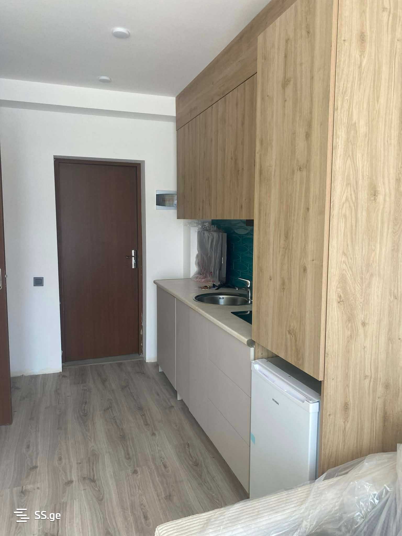 1 Room Flat For Sale view 3