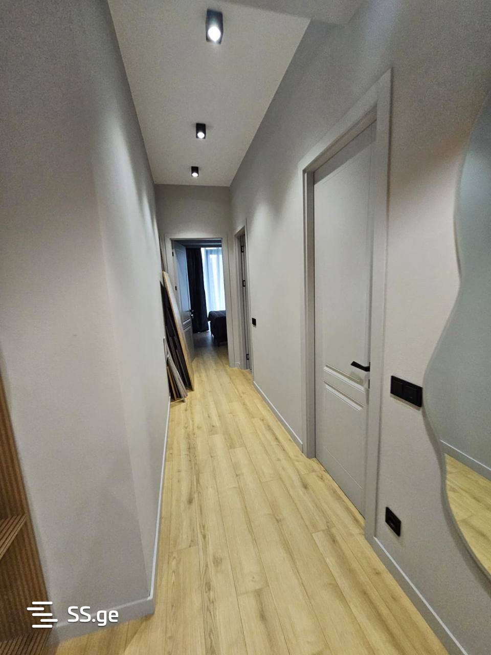 3 room Flat For Rent. Saburtalo - Widok 3