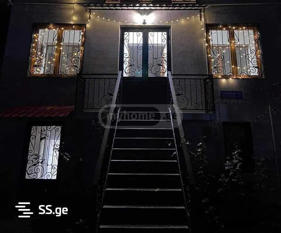 4 Room Private House Daily Rent. Saburtalo view 3