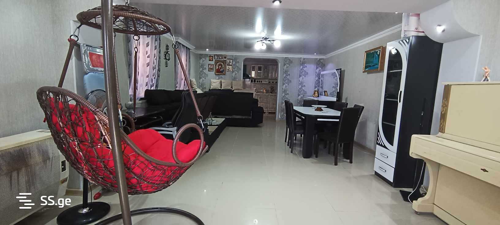 5 Room Private House For Rent. Kutaisi, 1 of 4