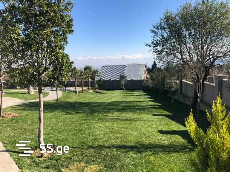 Private House For Sale. Tabakhmela view 10