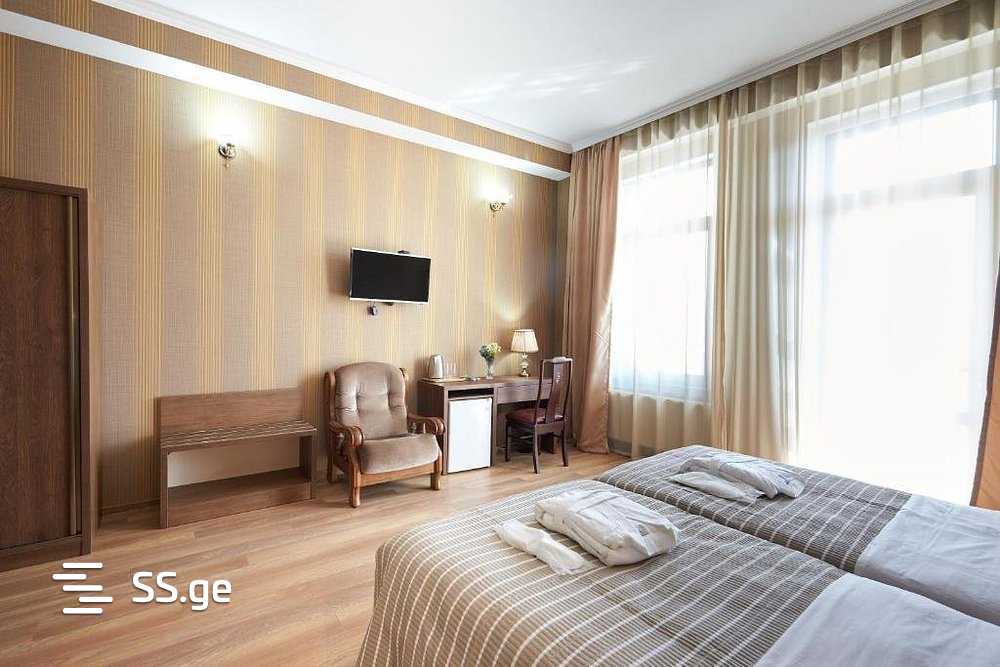 12 Room Hotel For Sale view 6