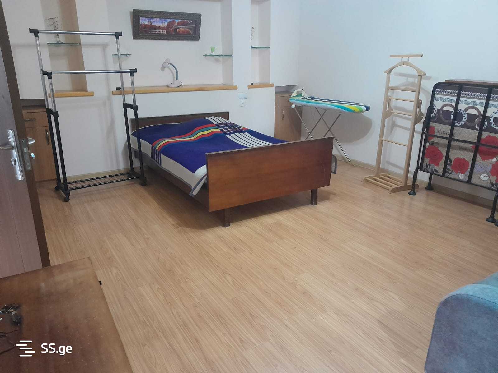 4 Room Private House Daily Rent. Borjomi view 9