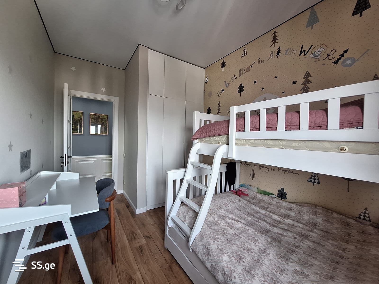 3 room Flat For Sale. Didube - Więcej