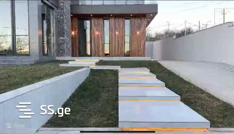 5 Room Private House For Sale view 6