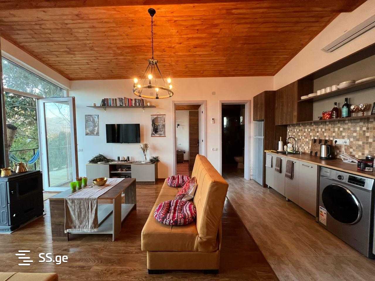 3 Room Private House For Sale view 3