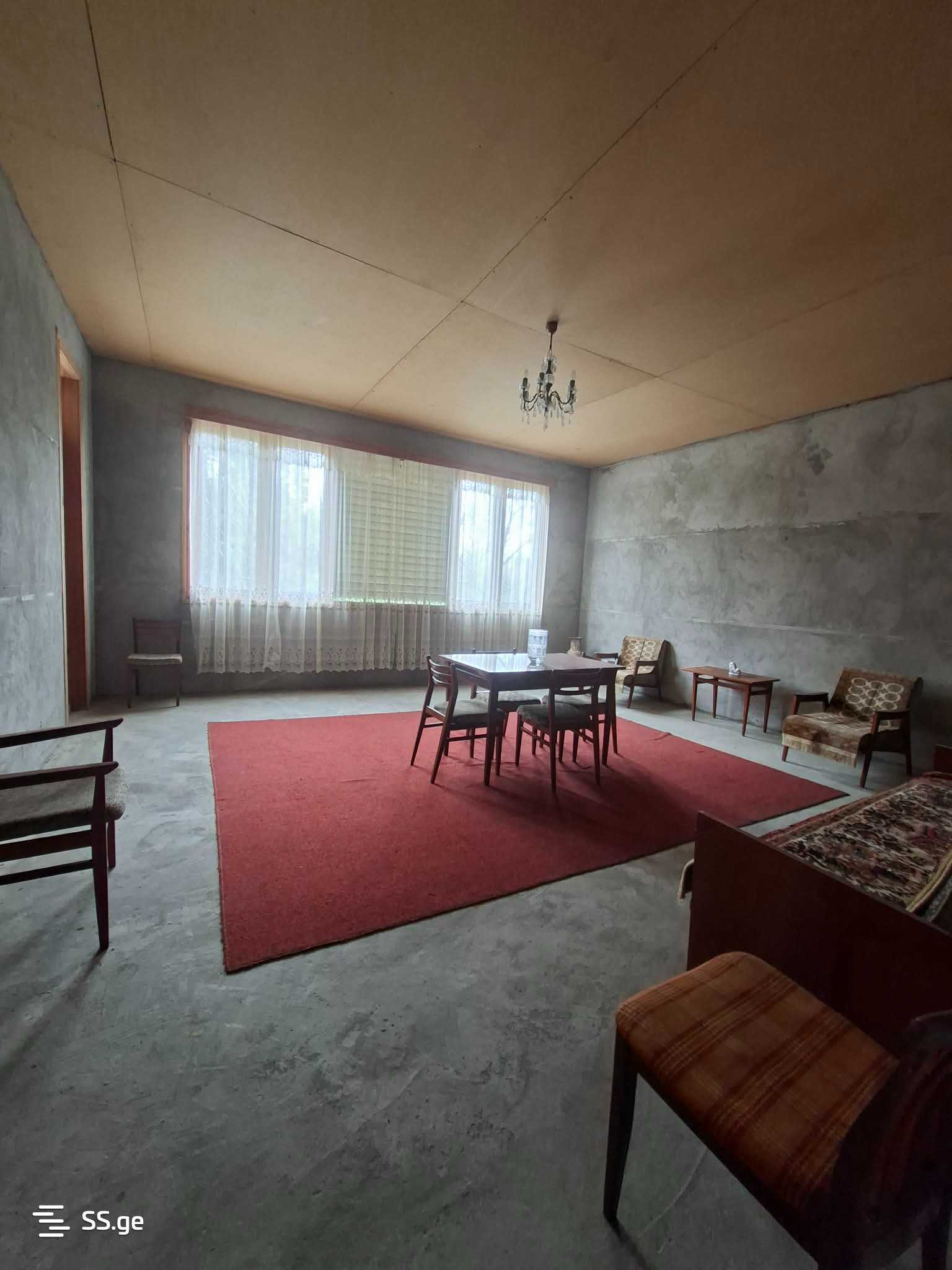 7 Room Private House For Sale view 3