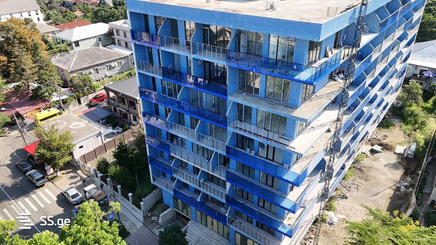 1 Room Flat For Sale view 2
